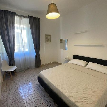 Camera Privata Bari Esterno foto
